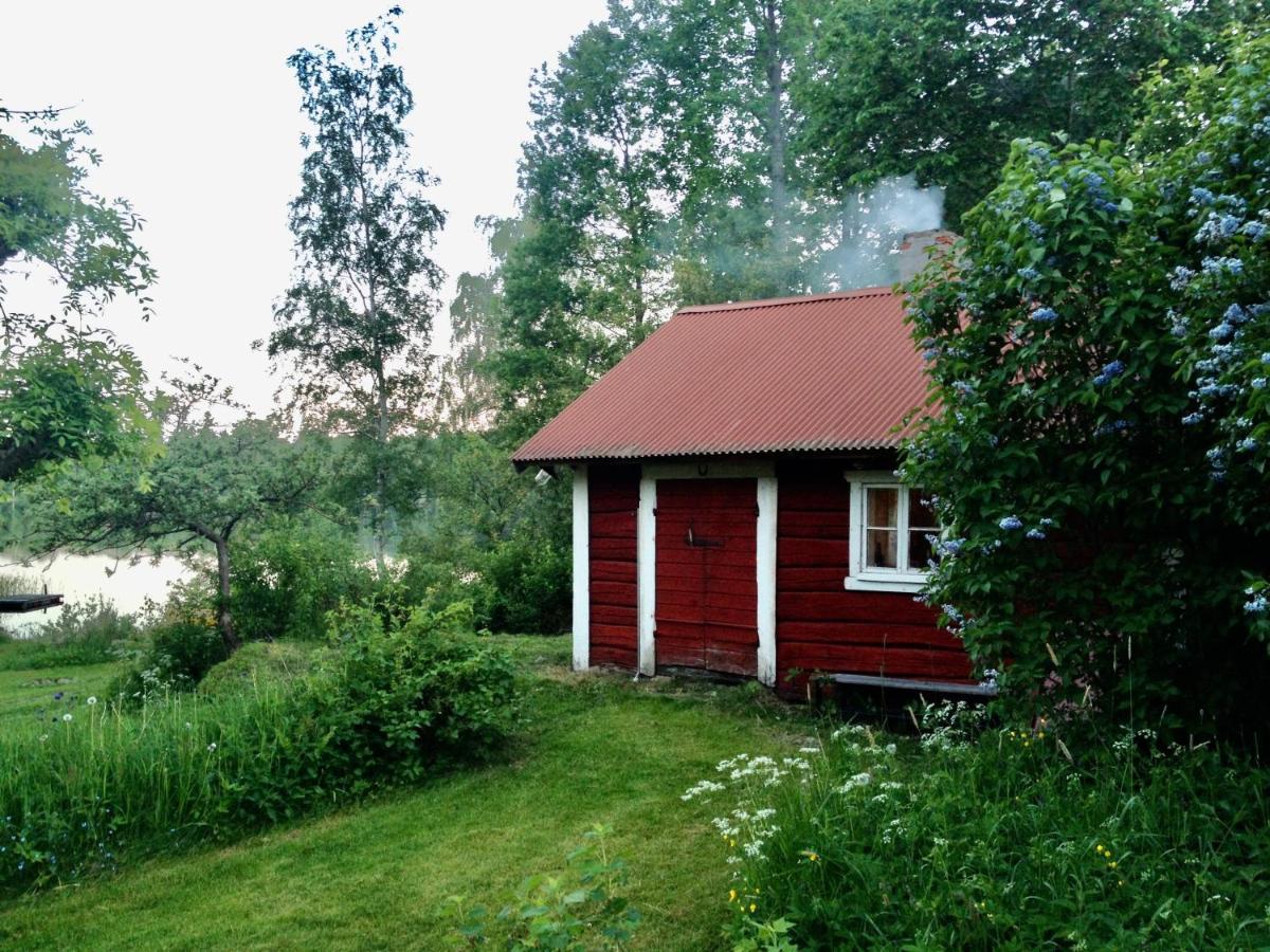 Sjoestuga Vid Bunn Graenna - Uddastugan Buitenkant foto