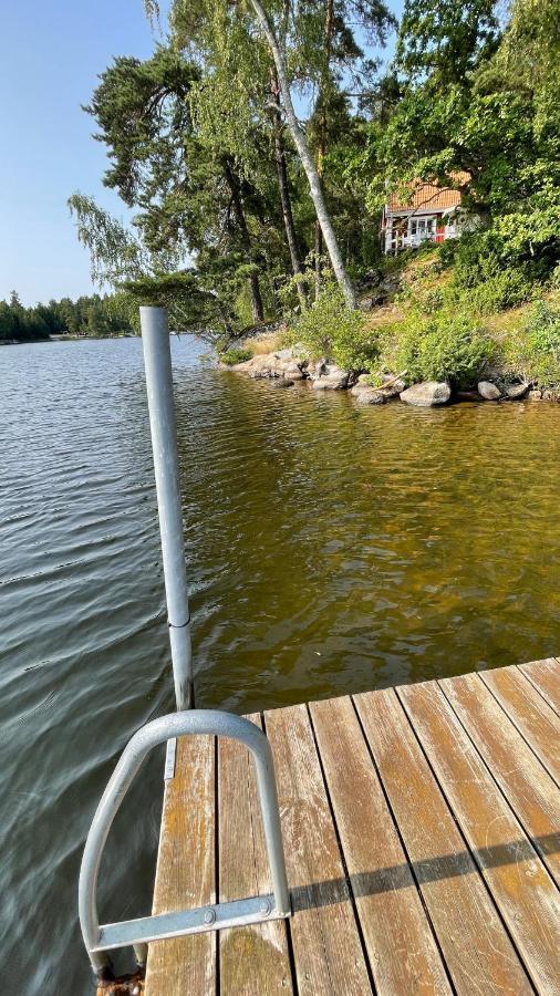 Sjoestuga Vid Bunn Graenna - Uddastugan Buitenkant foto