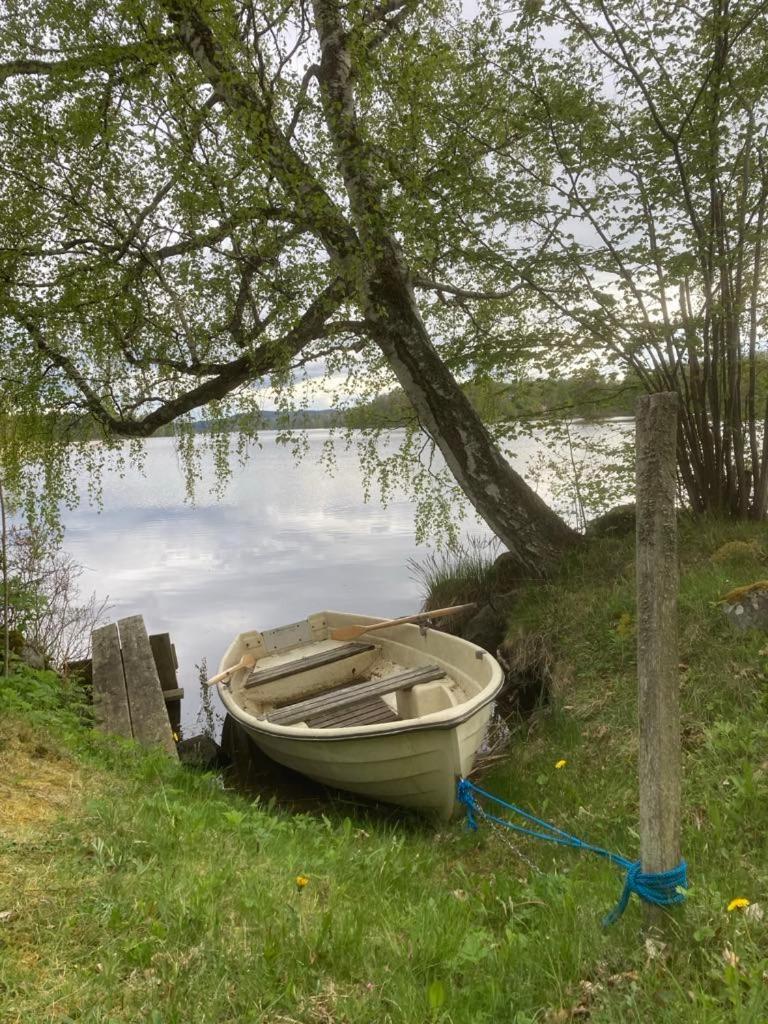 Sjoestuga Vid Bunn Graenna - Uddastugan Buitenkant foto