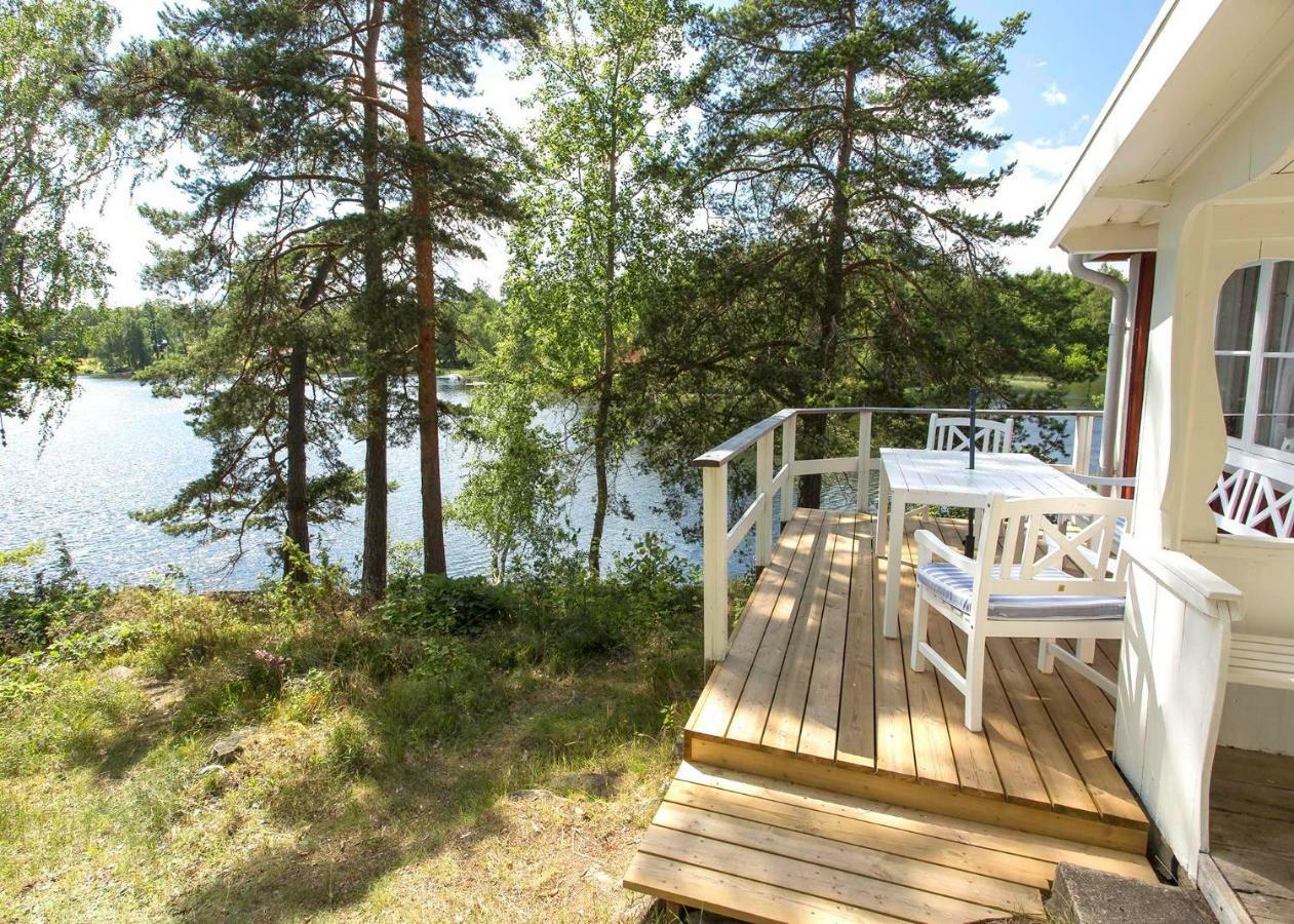 Sjoestuga Vid Bunn Graenna - Uddastugan Buitenkant foto
